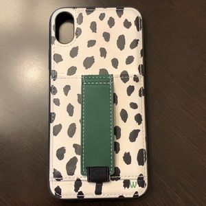 Walli iPhone XR Case